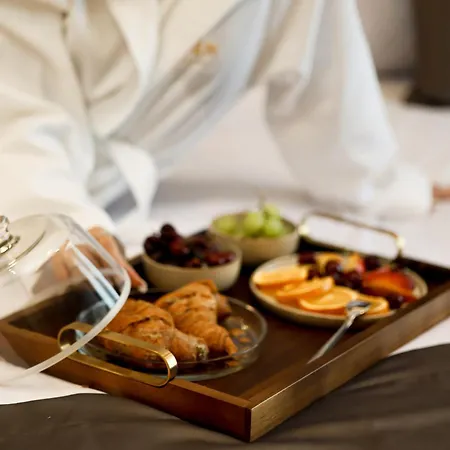 Xhasen Hotel&café Hotel Tirana