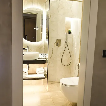 Xhasen Hotel&café Hotel Tirana